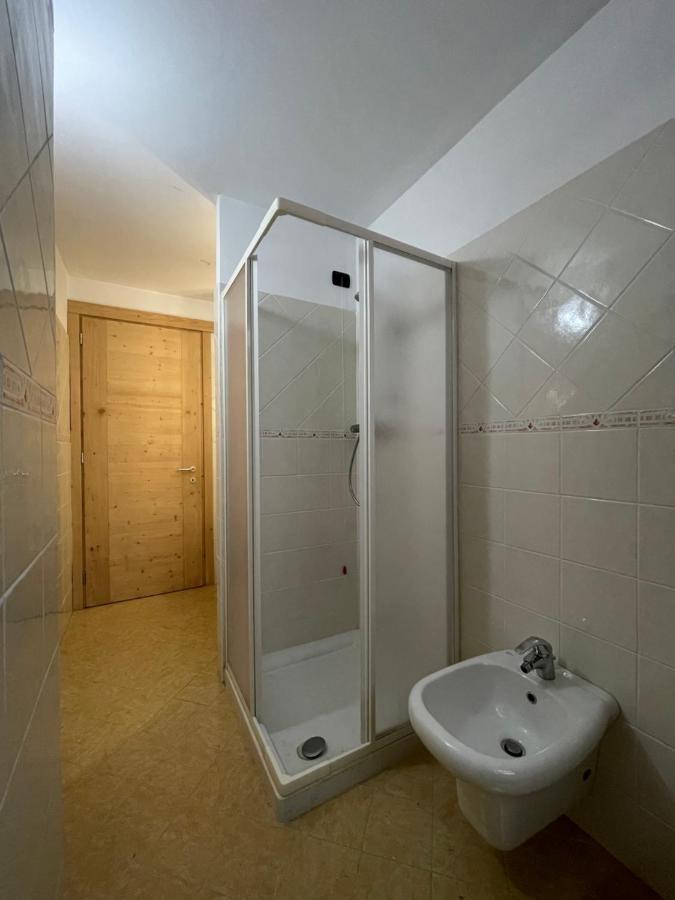 Residence Regina Delle Alpi Santa Caterina Valfurva Bagian luar foto