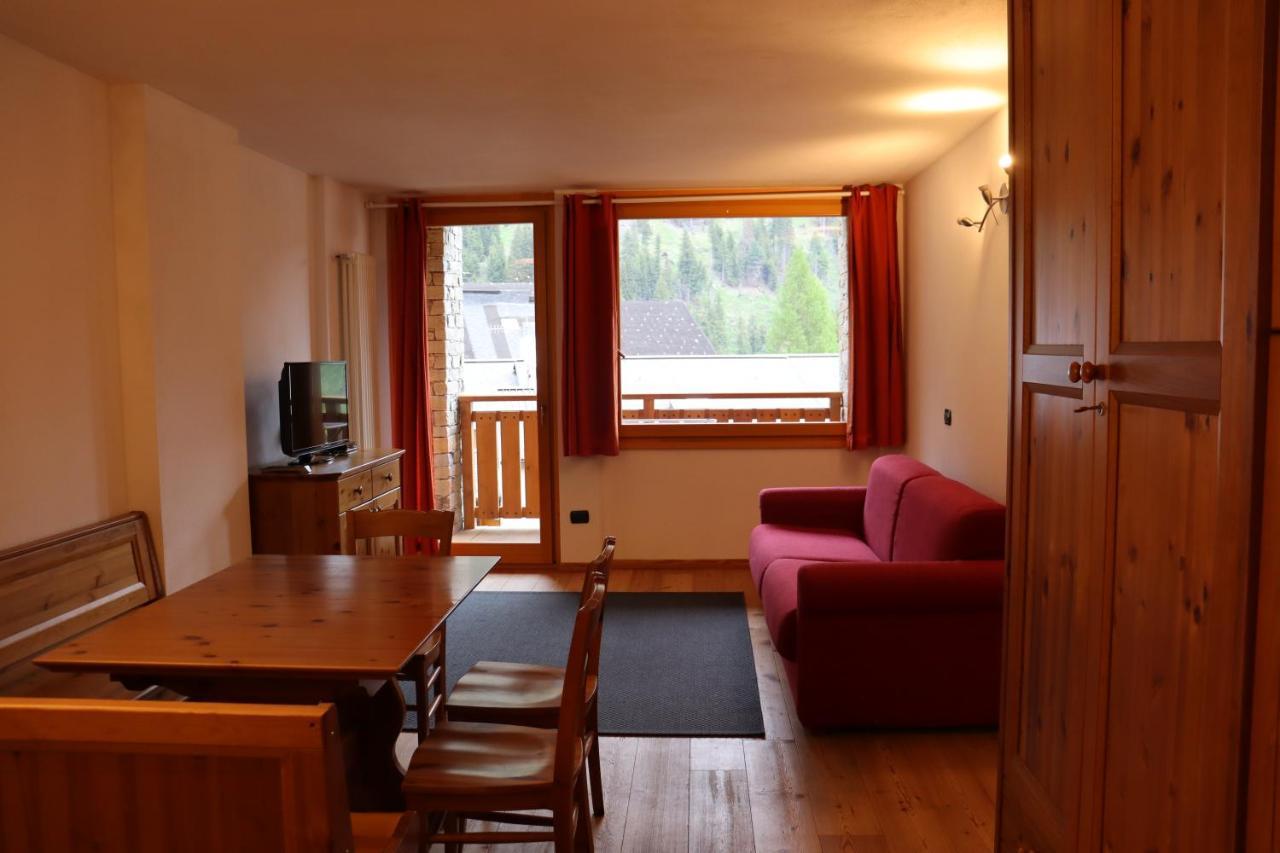 Residence Regina Delle Alpi Santa Caterina Valfurva Bagian luar foto