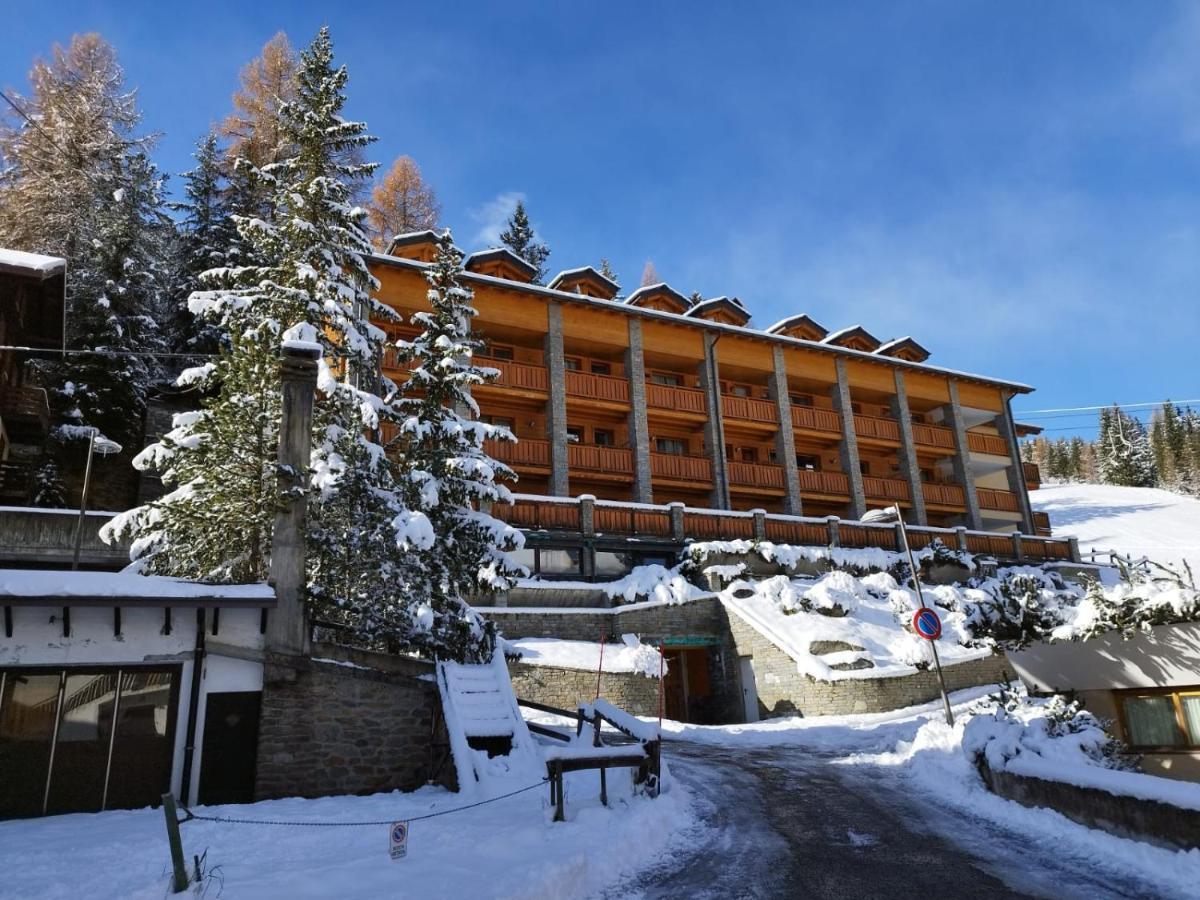 Residence Regina Delle Alpi Santa Caterina Valfurva Bagian luar foto